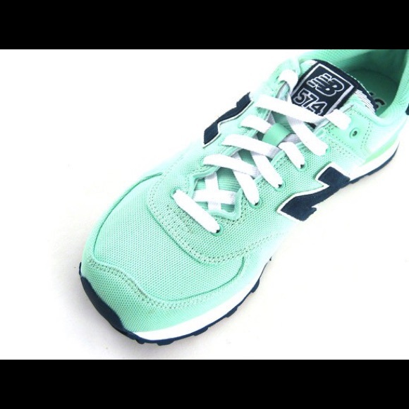 new balance 574 mint green